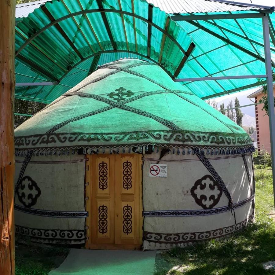 Guest House Jekshen Imeni Karla Marksa  Buitenkant foto