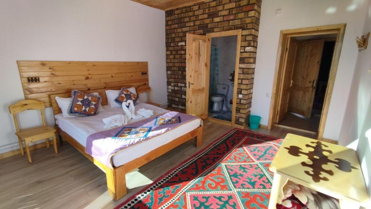 Guest House Jekshen Imeni Karla Marksa  Buitenkant foto