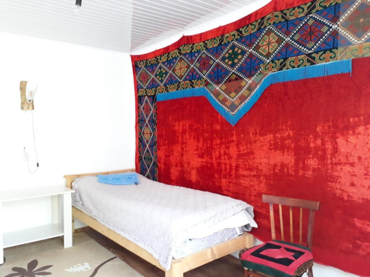 Guest House Jekshen Imeni Karla Marksa  Buitenkant foto